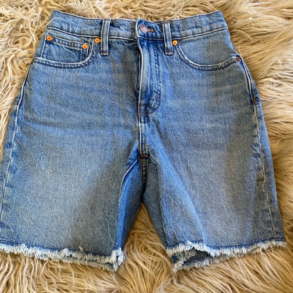 Madewell high rise jean shorts size 24